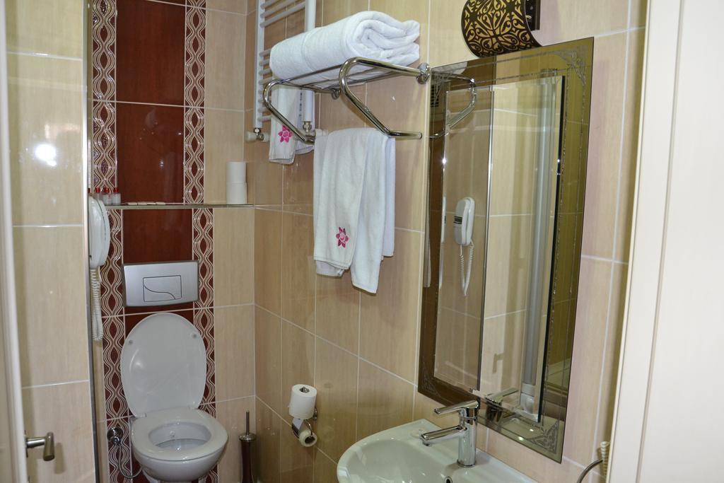 Cosmos Hotel Стамбул Екстер'єр фото